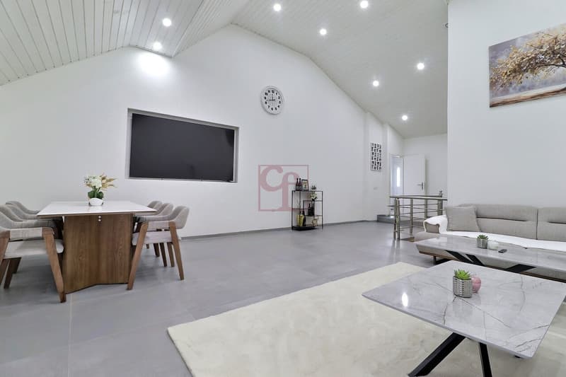 5,5 pièces rénové : salon / salle à manger