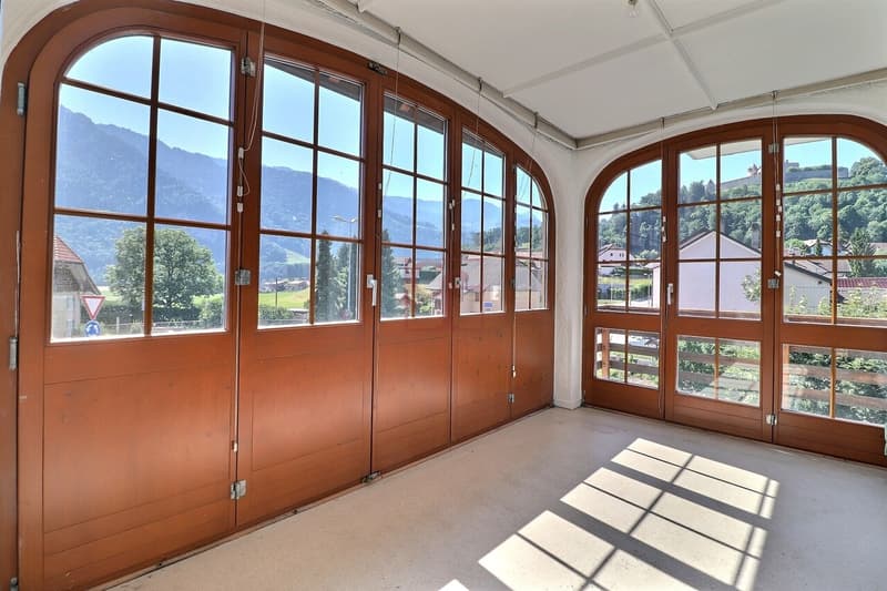 Grand 2.5 pc. (env. 75 m2) avec magnifique jardin arborisé (5)