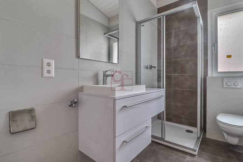 A louer deux superbes appartements de 2.5 pc. (6)