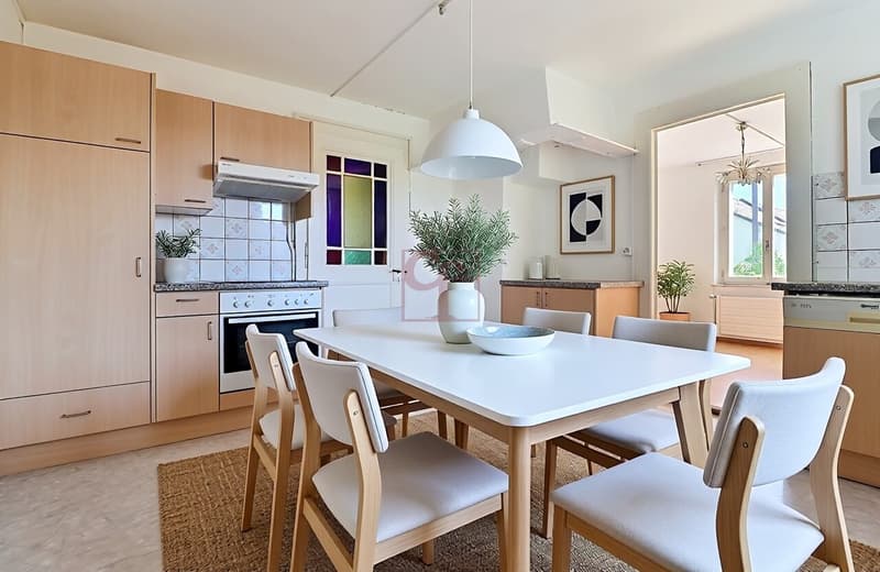 Cuisine-appartement de l'étage (simulation d'ameublement)