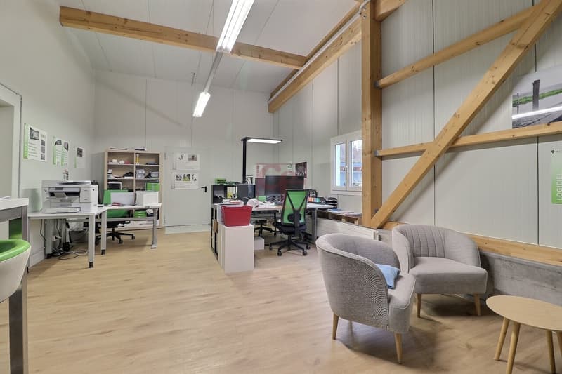 Dépôt-atelier moderne à Enney - Idéalement situé près de Bulle (4)