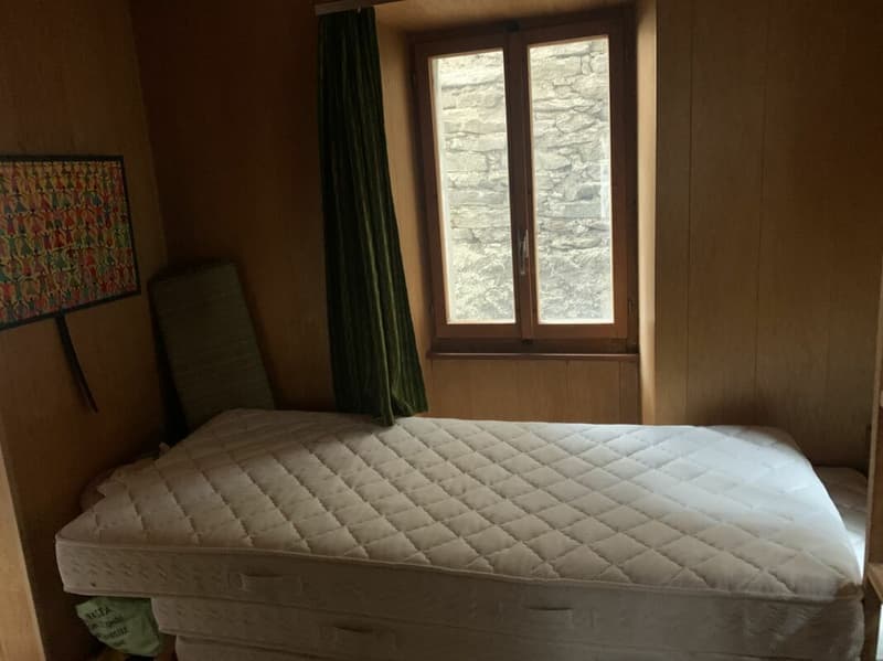 2.5 Zimmerwohnung im alten Café du DOME in Saas-Grund. (8)