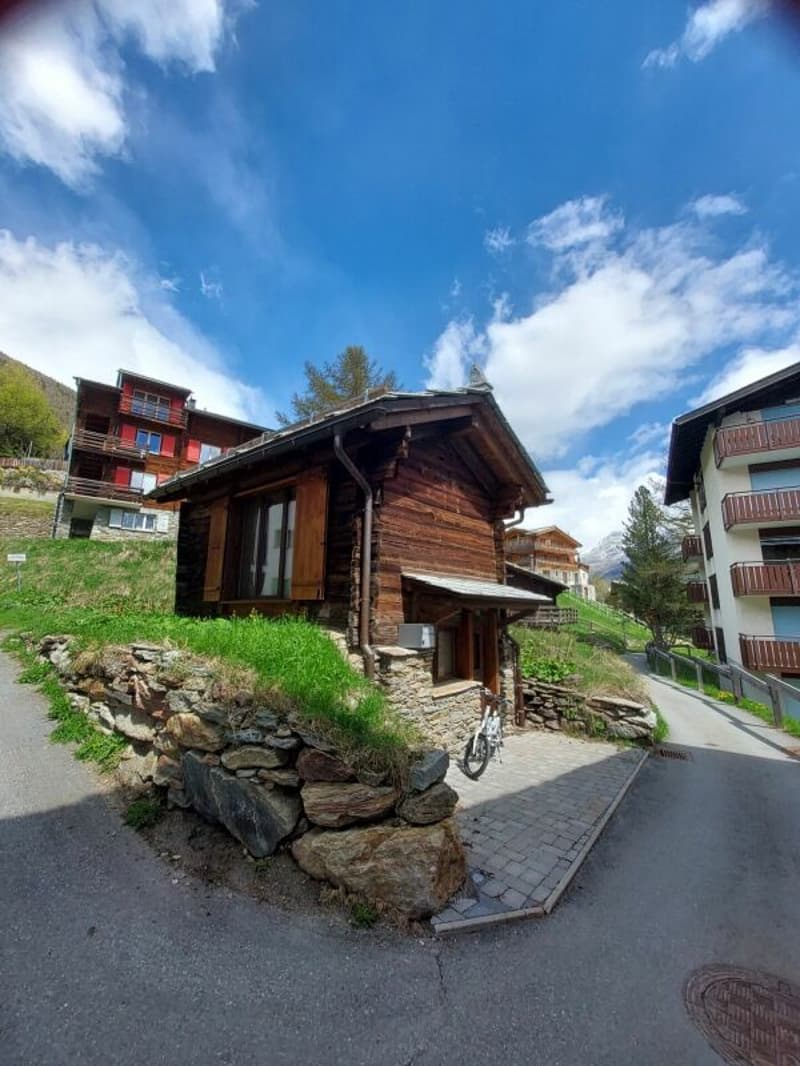 Nigelnagelneues Bijou in der sonnigen Wildi in Saas-Fee. Hauptwohnsitz (2)