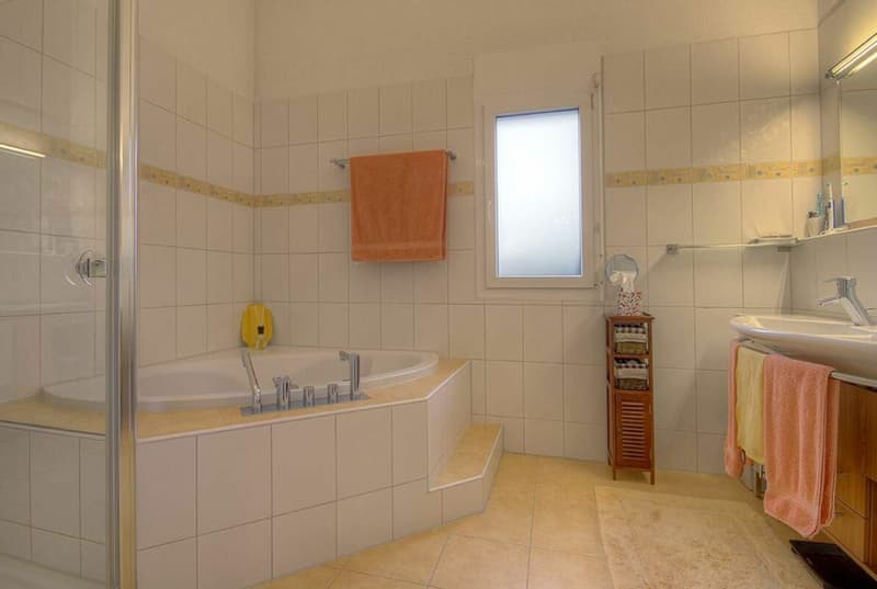 Doppeleinfamilienhaus in Worben BE (11)