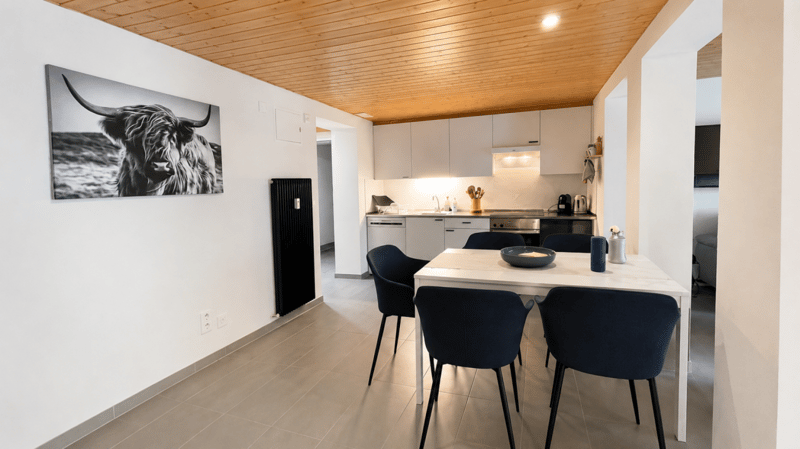 Geräumige 2.5 Zimmerwohnung mit Ostbalkon in der sonnigen Wildi (3)