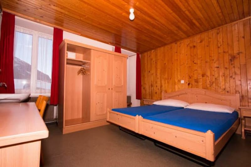 Monte Moro Gruppenhaus mit 93 Betten! Freie Sicht auf die umliegenden Berge. (5)