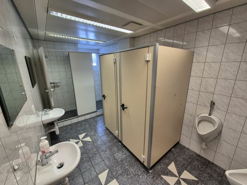 Monte Moro Gruppenhaus mit 93 Betten! Freie Sicht auf die umliegenden Berge. (8)