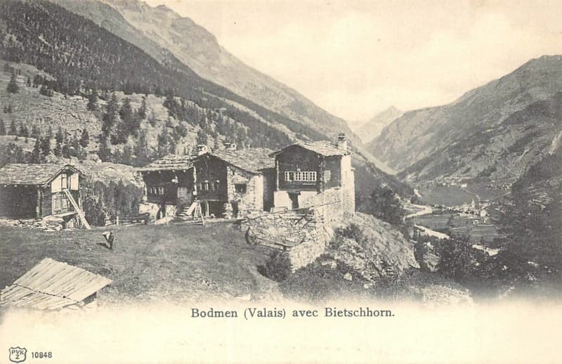 Rustikales Walliserhaus im Weiler Bodmen in Saas-Fee. (22)