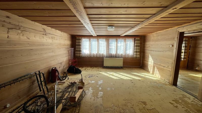 Traditionelle 2.5 Zimmerwohnung in altem Walliserhaus. (5)