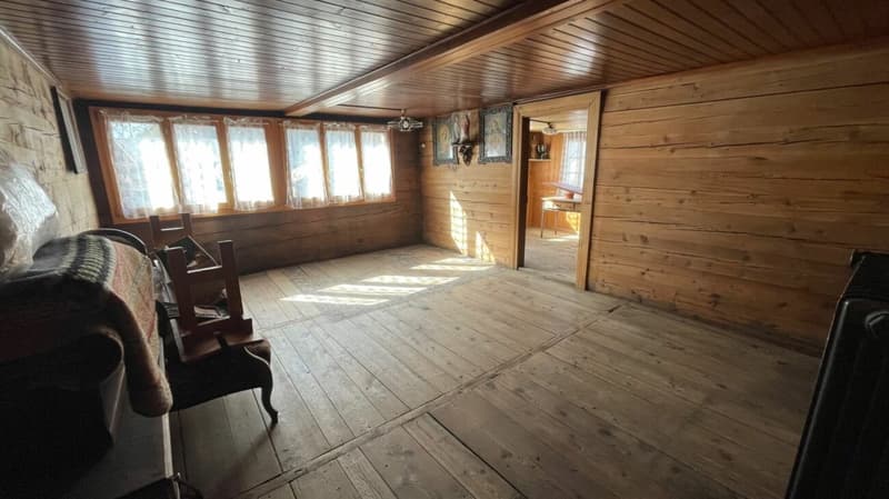 Traditionelle 2.5 Zimmerwohnung in altem Walliserhaus. (7)