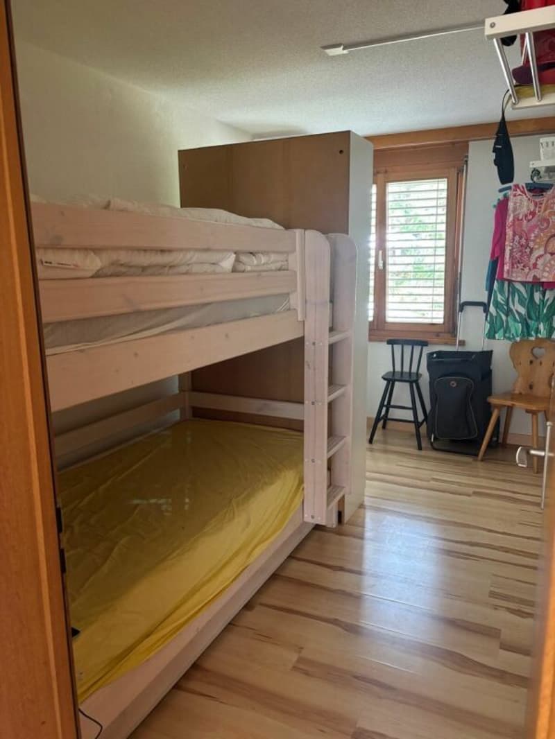 Foreste 3.5 Zimmerwohnung mit traumhafter Aussicht. Saisonmiete 15.11.26 bis 15.04.27 für Familie mit Kindern. (4)