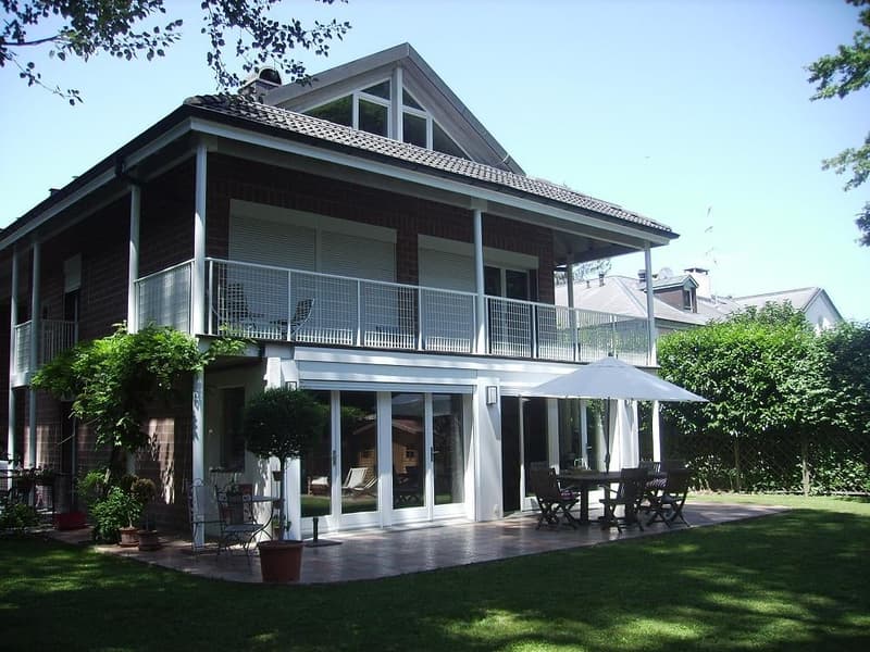 Magnifique maison individuelle de 6 pièces à Chêne-Bougeries (1)