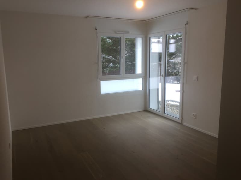 Magnifique appartement rez-jardin de 5 pièces à Nyon (7)