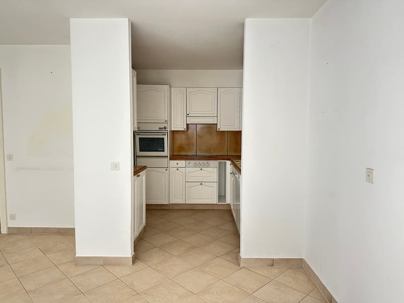Magnifique appartement 3.5 pièces avec terrasse à vendre à deux pas du lac (9)