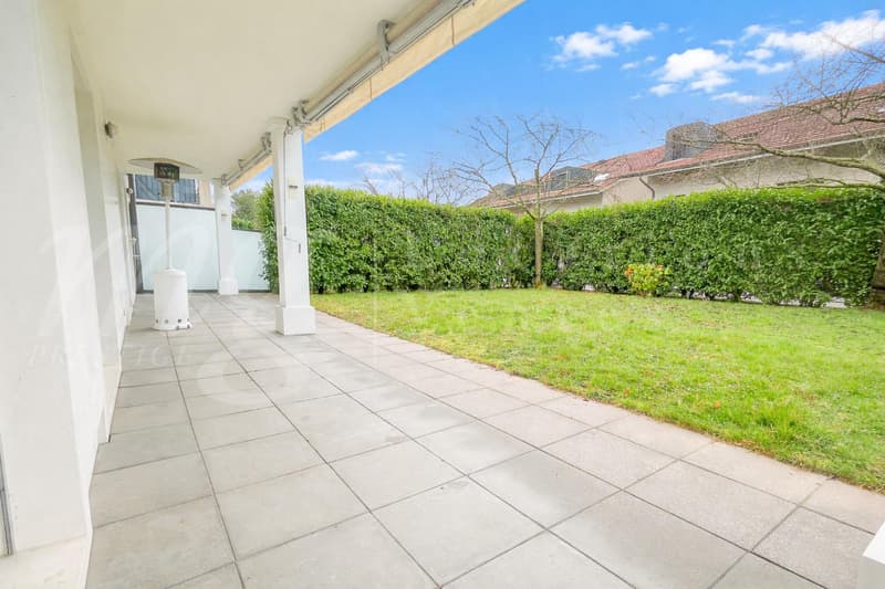 SUPERBE APPARTEMENT DE 7 PIECES - EN PIGNON - AVEC GRAND JARDIN PRIVATIF AUTOUR DE 340 m2 - 4 chambres à coucher (4)
