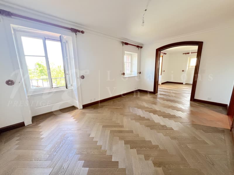 GRANDE MAISON DE MAITRE DE 12 PIECES AVEC BEAUCOUP DE CHARME - JARDIN PRIVATIF & PISCINE - 8 chambres (9)
