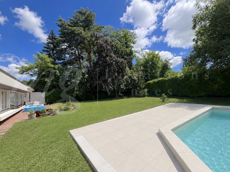 RAVISSANTE MAISON FAMILIALE AVEC 5 CHAMBRES ! INDIVIDUELLE ET GRAND JARDIN ET PISCINE (3)