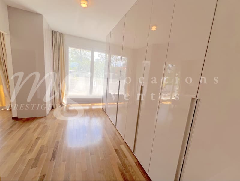 En exclusivité ! MAGNIFIQUE MAISON MODERNE DE 300 M2 AVEC GRAND JARDIN ET PISCINE (8)