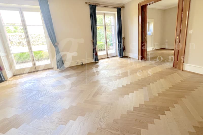 RIVE GAUCHE ! SUPERBE PROPRIETE DE 600 m2 hab AVEC RAVISSANT JARDIN ARBORE ET PRIVATIF & PISCINE (7)