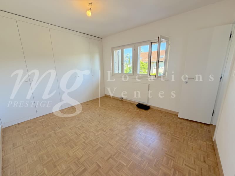 En Exclusivité !!! SUPERBE APPARTEMENT DE 152 m2 EN DUPLEX ATTTIQUE AVEC BELLE TERRASSE/JARDIN (12)