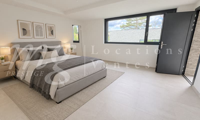 SUPERBE MAISON CONTEMPORAINE NEUVE DE 280 m2 - AVEC VUE LAC !! LARGE TERRASSE - + PROCHE LAC & PLAGE (13)