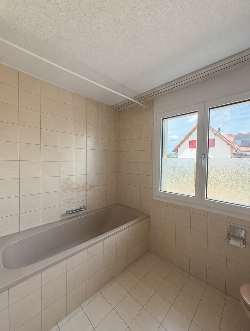 Helle 4.5-Zimmer-Erdgeschosswohnung mit Gartensitzplatz (12)