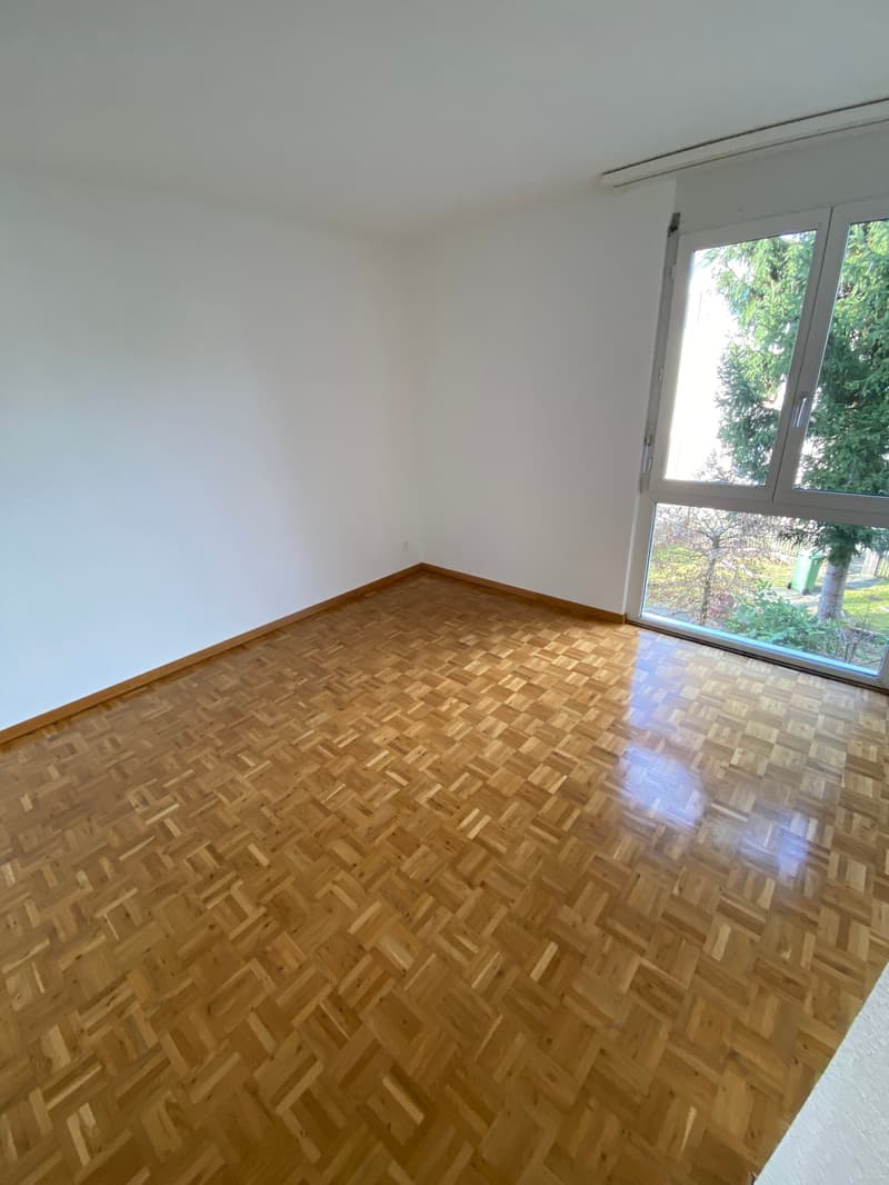 Gemütliche 4.5-Zimmer-Wohnung an sonniger und sehr zentraler Lage (7)