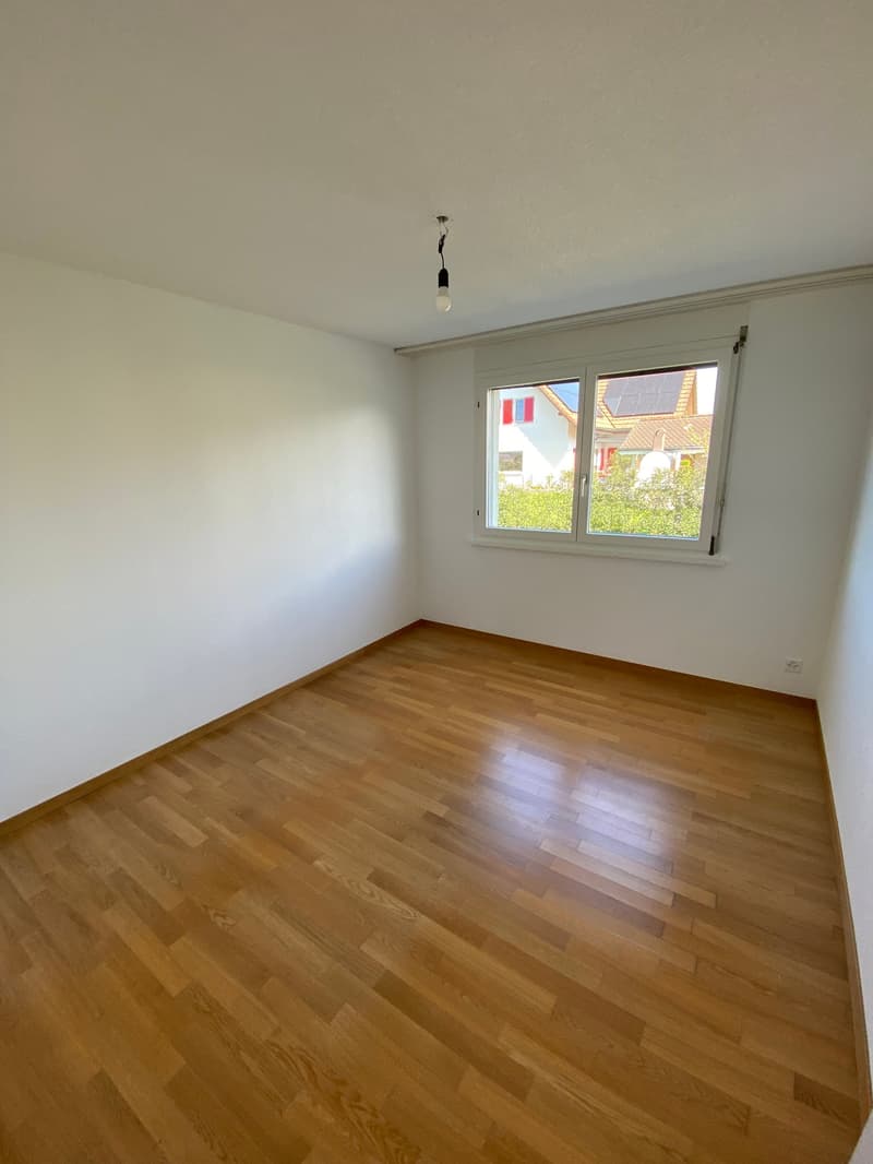 Helle 3.5-Zimmer-Gartenwohnung (7)