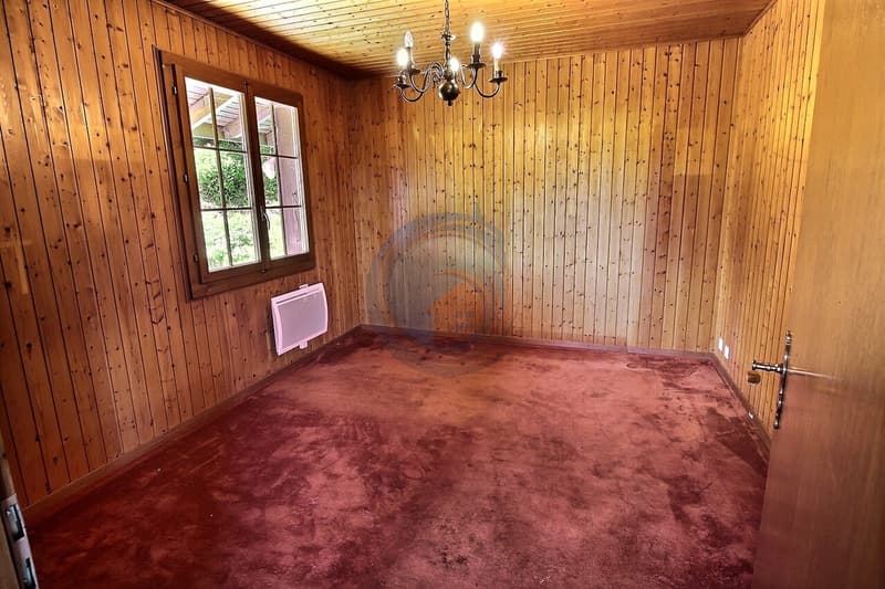 CHARMANTE VILLA TYPE CHALET DE 3,5 PCES AVEC VUE SUR LES APLES (8)