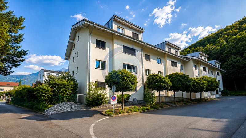 CHARMANT APPARTEMENT 4,5 PCES AU DERNIER ETAGE - LIBRE DE SUITE (1)
