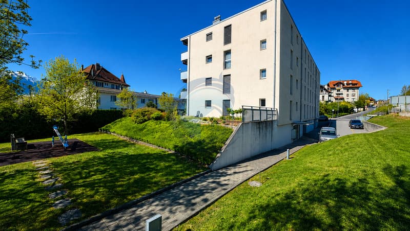 BEL APPARTEMENT D'ANGLE DE 3 PCES AVEC BALCON-PROCHE DES RIVES DU LAC (11)