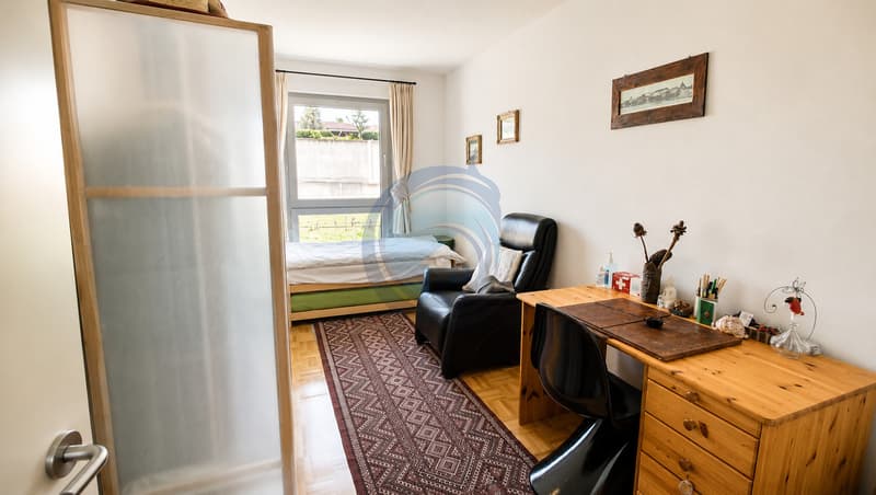 BEL APPARTEMENT D'ANGLE DE 3 PCES AVEC BALCON-PROCHE DES RIVES DU LAC (6)