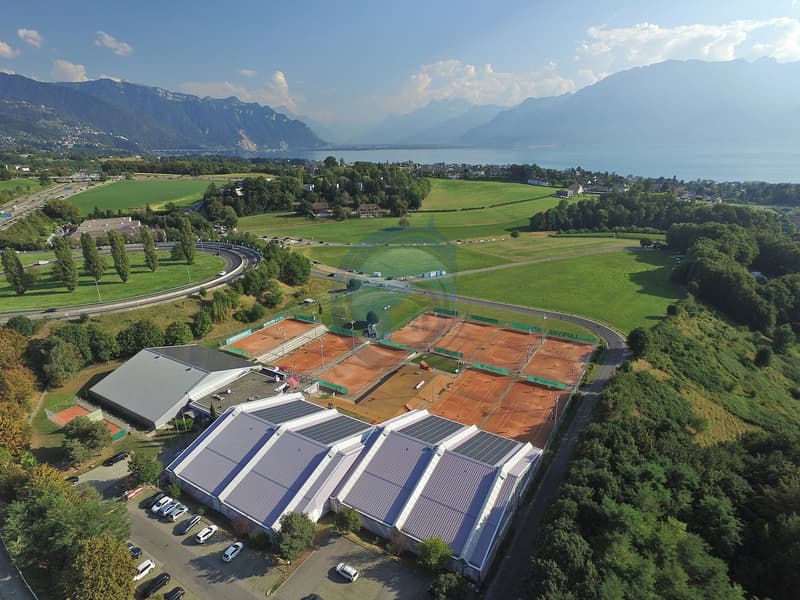 OPPORTUNITÉ À SAISIR : LOCAL COMMERCIAL/RESTAURANT À LOUER À ST-LÉGIER (5)