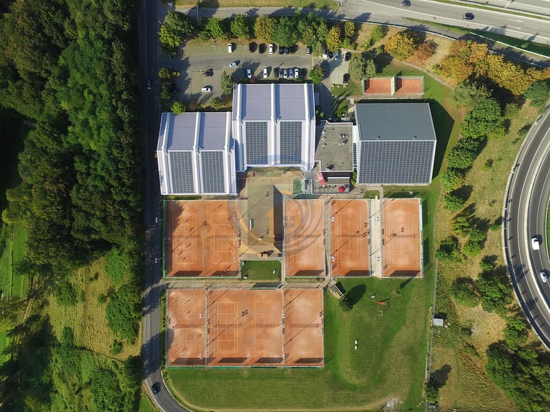 OPPORTUNITÉ À SAISIR : LOCAL COMMERCIAL/RESTAURANT À LOUER À ST-LÉGIER (2)