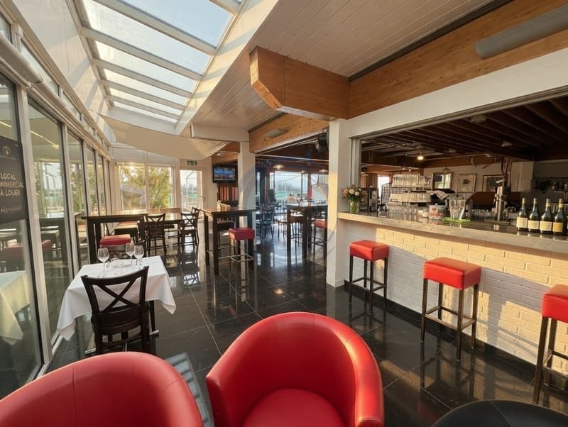 OPPORTUNITÉ À SAISIR : LOCAL COMMERCIAL/RESTAURANT À LOUER À ST-LÉGIER (6)