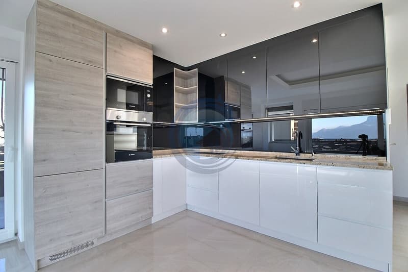 MAGNIFIQUE APPARTEMENT DE STANDING DE 4,5 PIÈCES AVEC BALCONS (5)