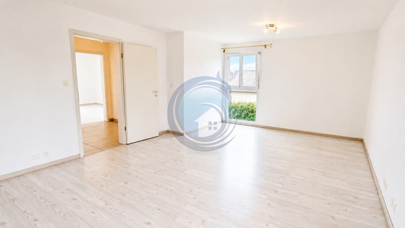 SUPERBE DUPLEX D'ANGLE 4,5 PCES - TERRASSE, BALCON ET JARDIN PRIVATIF (4)