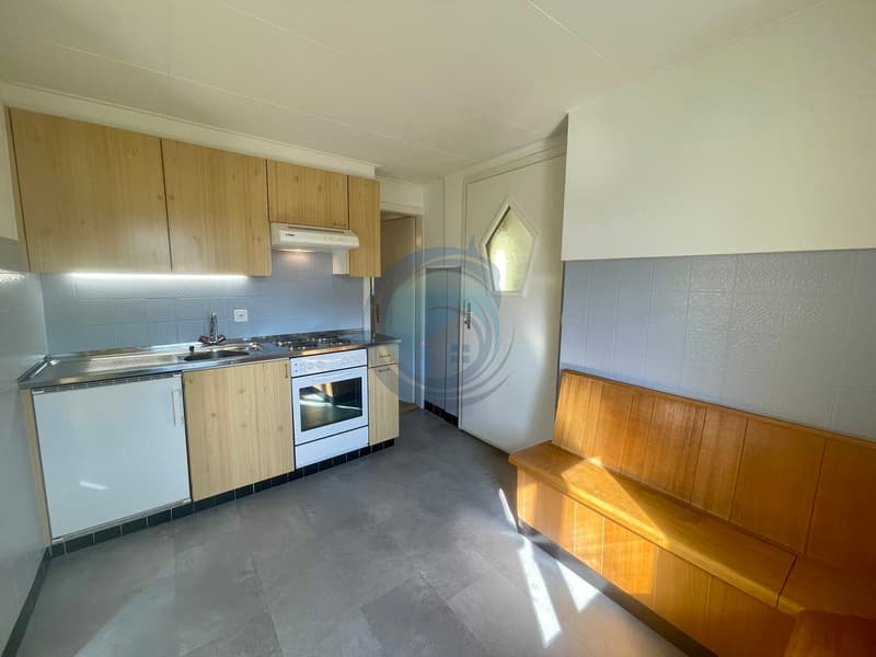 BEL APPARTEMENT DE 2,5 PIÈCES AU COEUR DE PORSEL (3)