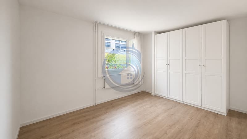MAGNIFIQUE APPARTEMENT TRAVERSANT DE 4,5 PIÈCES ENTIÈREMENT RÉNOVÉ (6)