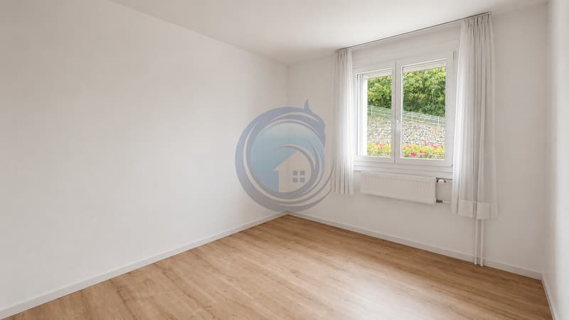 MAGNIFIQUE APPARTEMENT TRAVERSANT DE 4,5 PIÈCES ENTIÈREMENT RÉNOVÉ (8)