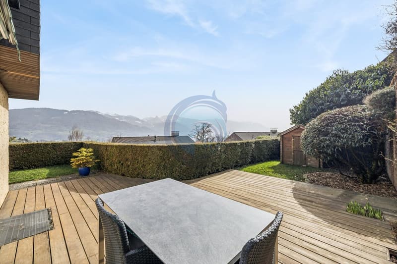 MAGNIFIQUE APPARTEMENT DE 6,5 PIÈCES AVEC TERRASSE ET JARDIN (7)