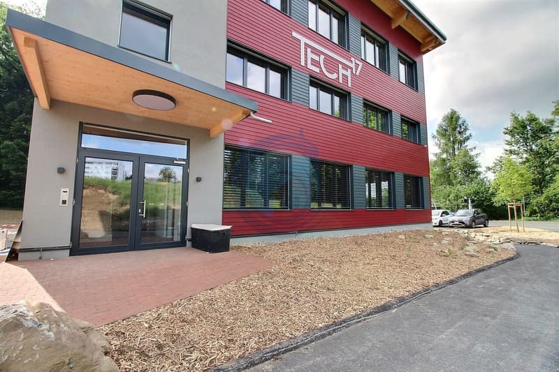 ESPACE DE TRAVAIL POUR ENTREPRISES (2)