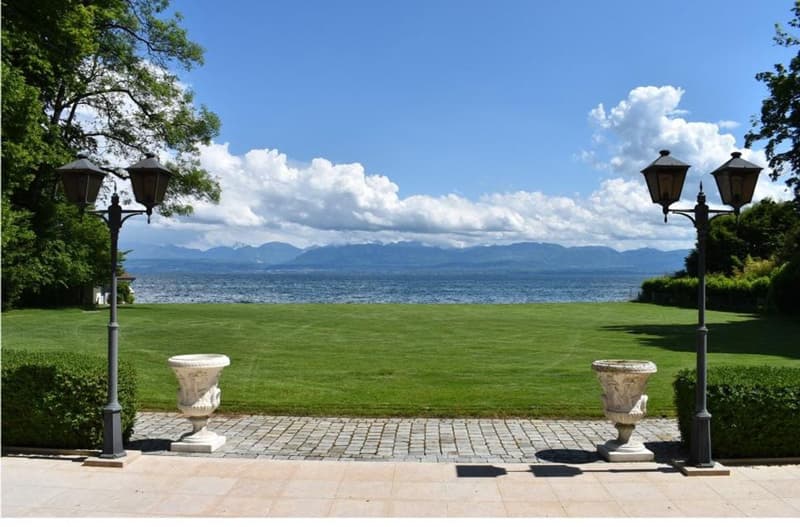 La Côte vaudoise - Propriété d'exception - au bord du lac (1)