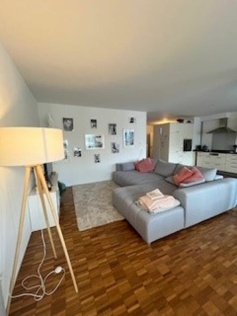 Gemütliche 3.5 Zimmer-Wohnung in Niederteufen (2)
