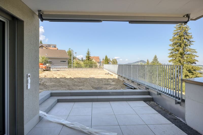 NEUBAU - 3.5 Zimmer-Wohnung mit 310 m2 Gartenanteil (4)