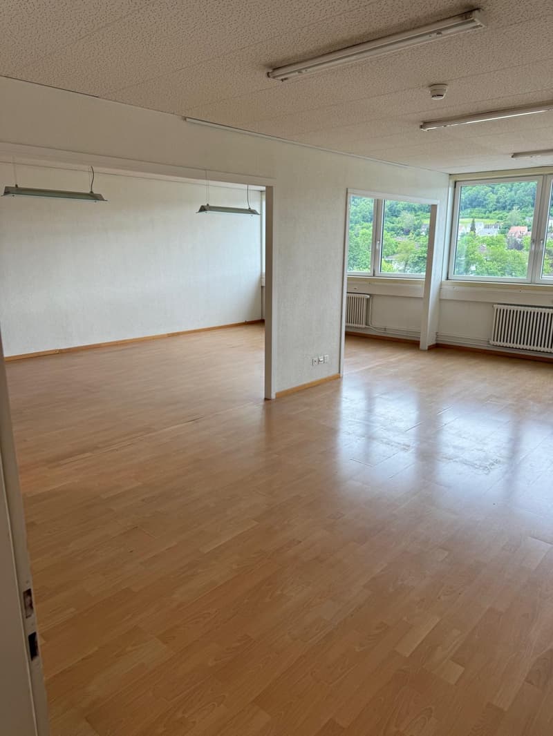 Espace de bureau/commercial moderne à louer à Muttenz - 400m² (Farnsburgerstrasse 8) (3)