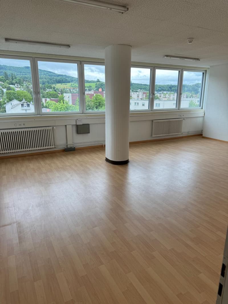Espace de bureau/commercial moderne à louer à Muttenz - 400m² (Farnsburgerstrasse 8) (7)