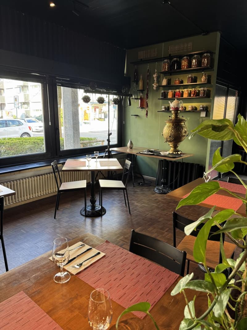 Gewerbe-Räumlichkeit Restaurant im Matthäusquartier zu vermieten (3)