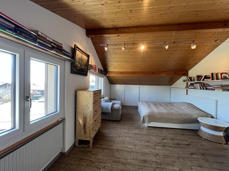 Propriété d'exception avec deux habitations et vaste jardin dans un cadre privilégié (12)