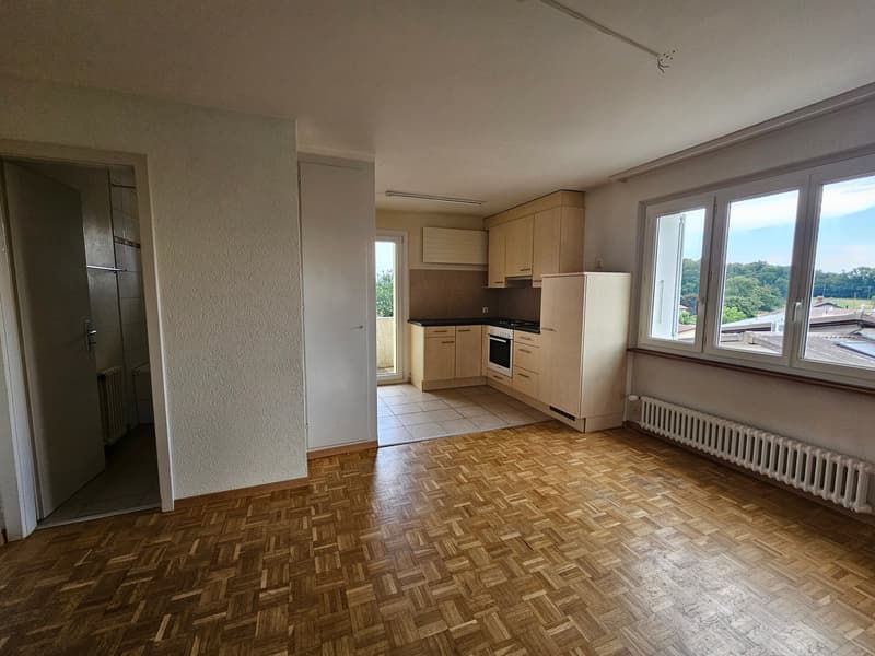 Appartement 4 pièces avec balcons et garage à Val-de-Ruz (2)